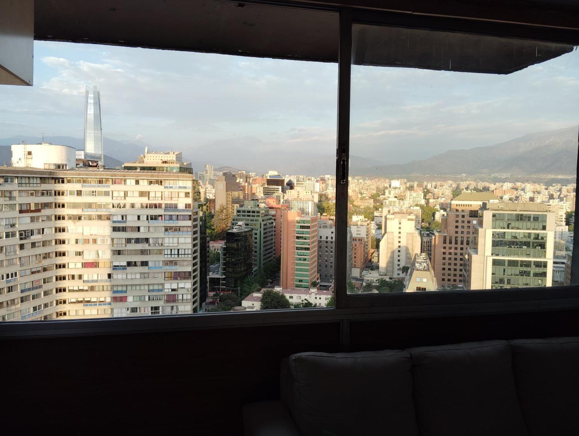 Privada Con Cama Matrimonial En Departamento Compartido - Providencia * Santiago